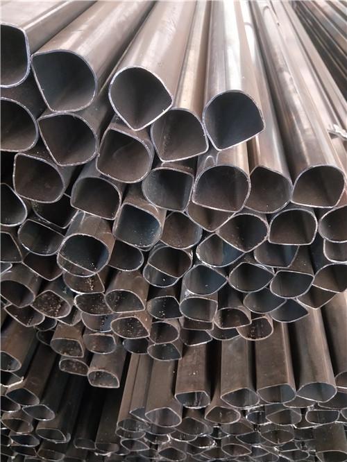 探索D形管與D形鋼管生產(chǎn)廠家 行業(yè)現(xiàn)狀與選購指南